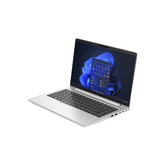 HP ProBook 450 G10، معالج Intel Core i7-1335U من الجيل الثالث، ذاكرة وصول عشوائي DDR4 سعة 16 جيجابايت، قرص SSD سعة 512 جيجابايت، لوحة مفاتيح بإضاءة خلفية، نظام التشغيل Windows 11 Pro، لون فضي